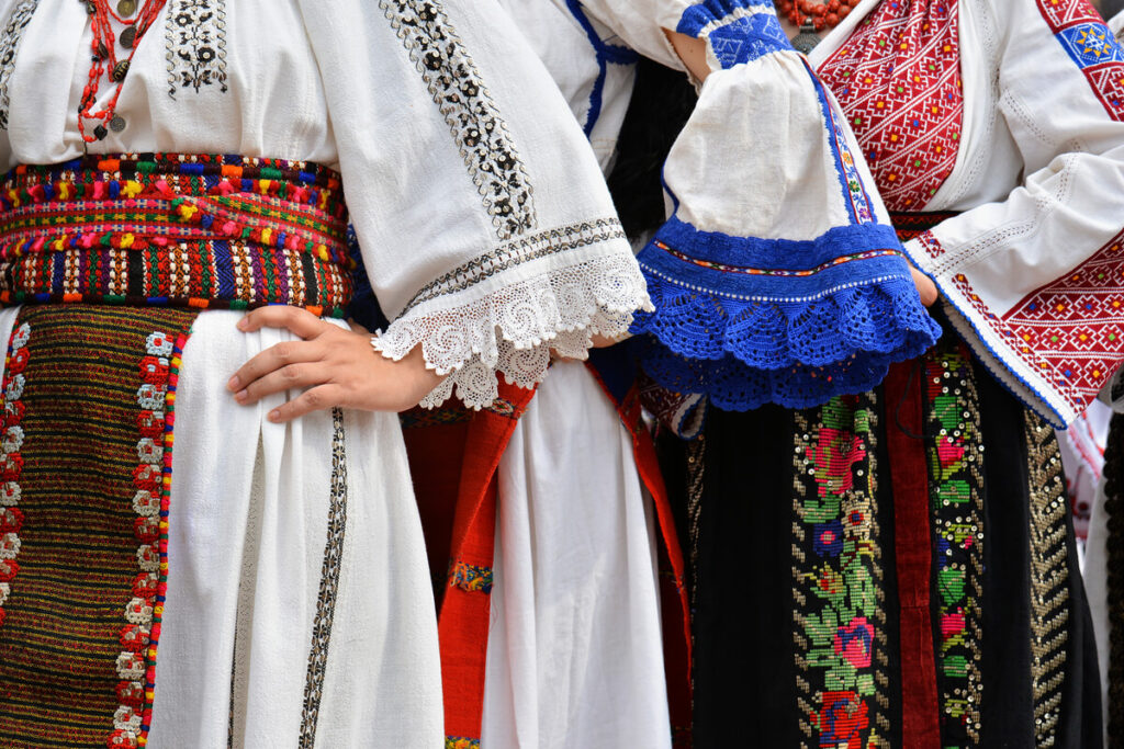 Imitațiile străine ucid meșteșugul românesc