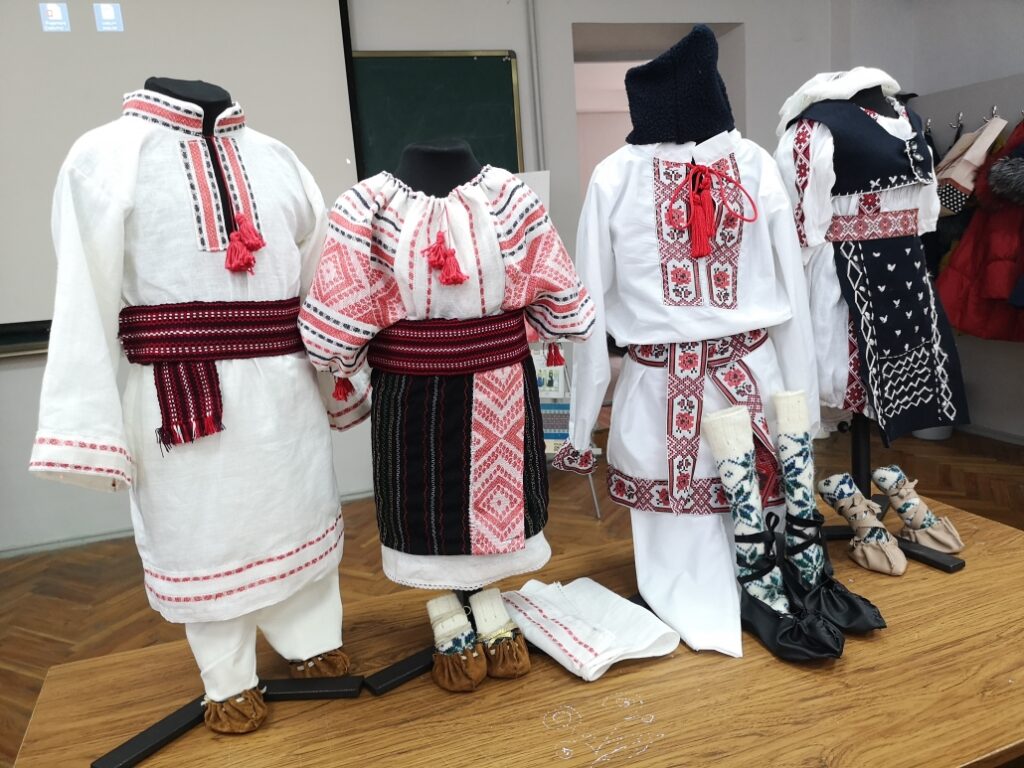 Costumul popular moldovenesc, o reflecție a bogăției culturale