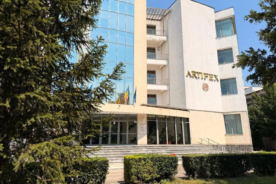 Universitatea „Artifex”, peste trei decenii de excelență în educație